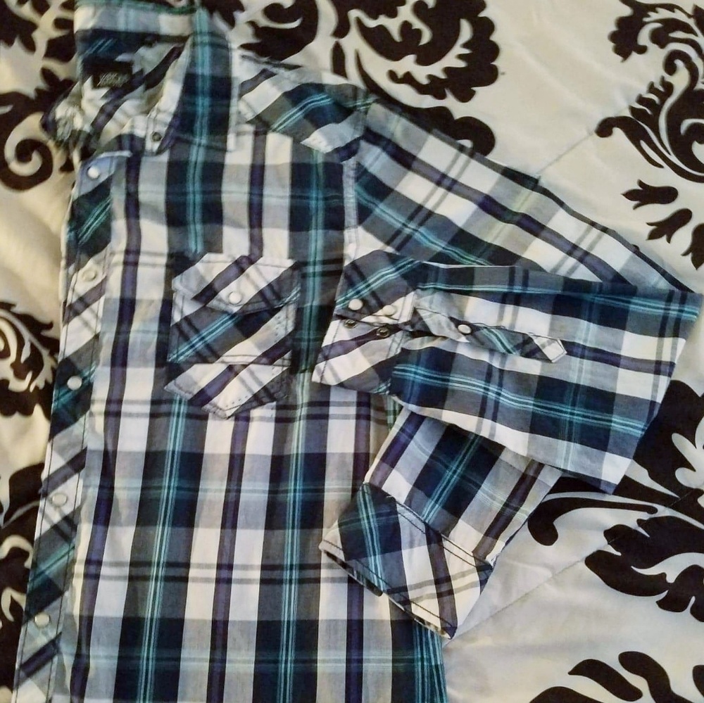 VARIOUS ARTISTS- Long Sleeve Button Down